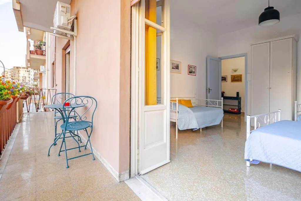 Al Qanat Di Notarbartolo Apartment Palermo Italy